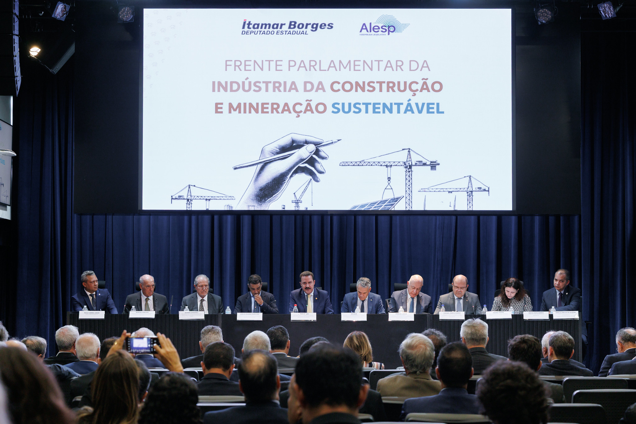 FPMin reforça compromisso com desenvolvimento econômico e responsabilidade ambiental